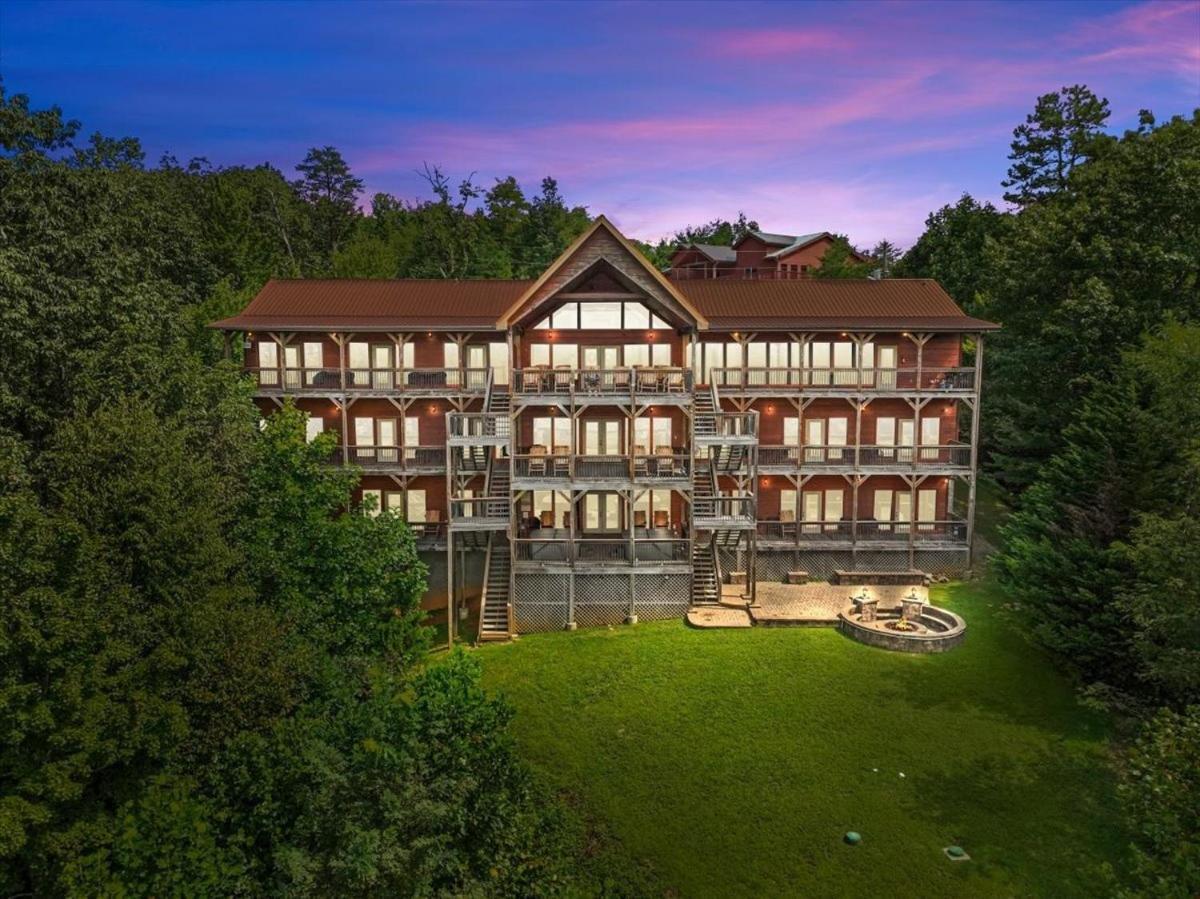 Gatlinburg Mansion Cabin Pittman Center Екстер'єр фото